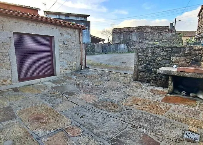 Εξοχικό σπίτι Toran *